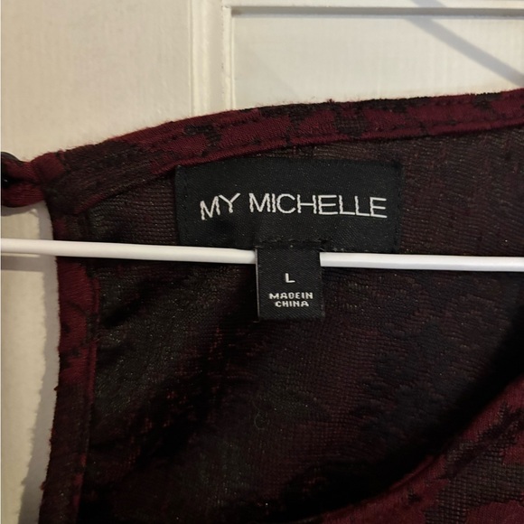 Red Dress - Picture 3 of 3